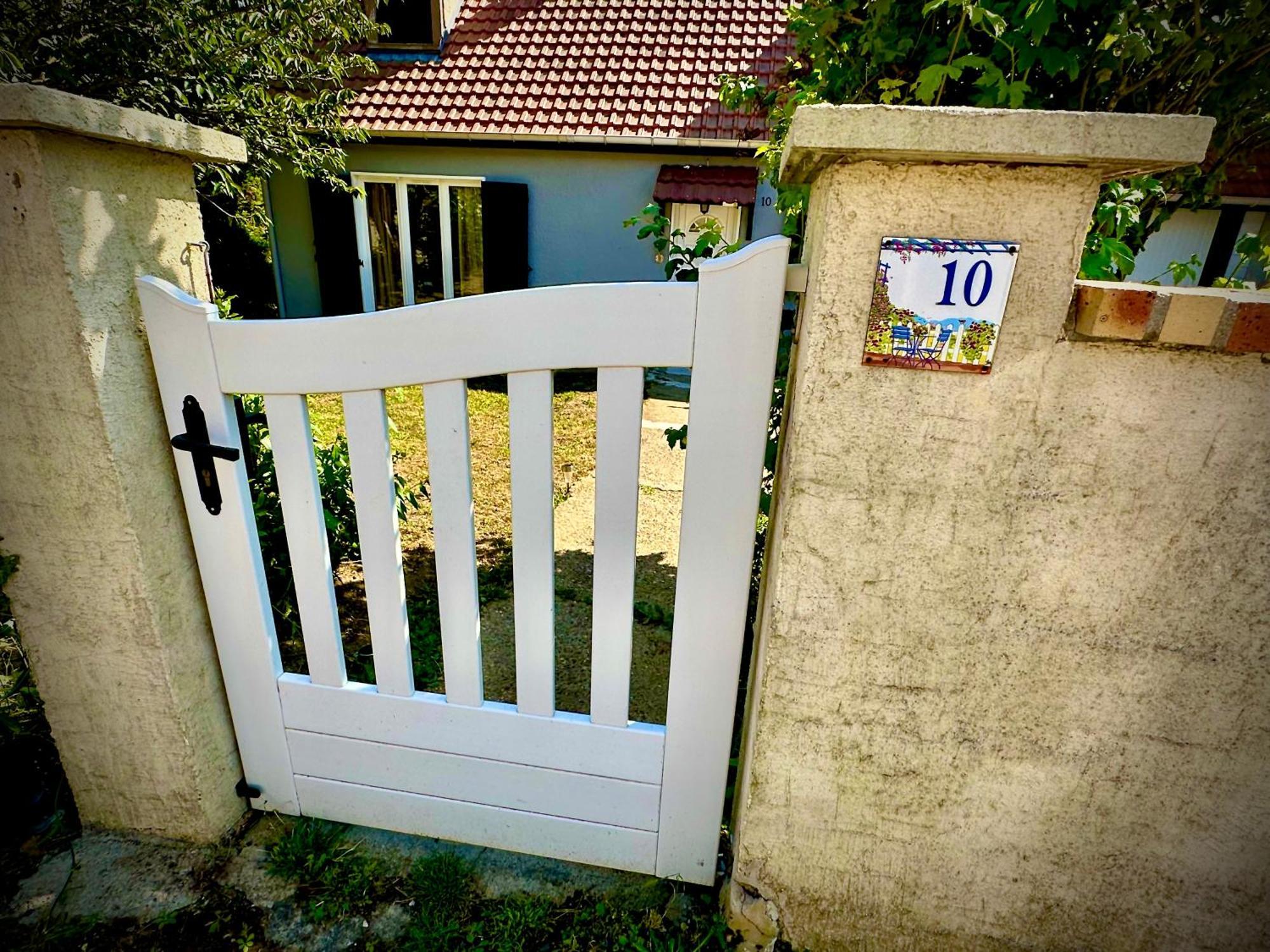 Vacation House In Quiet Village Congerville-Thionville Exterior photo
